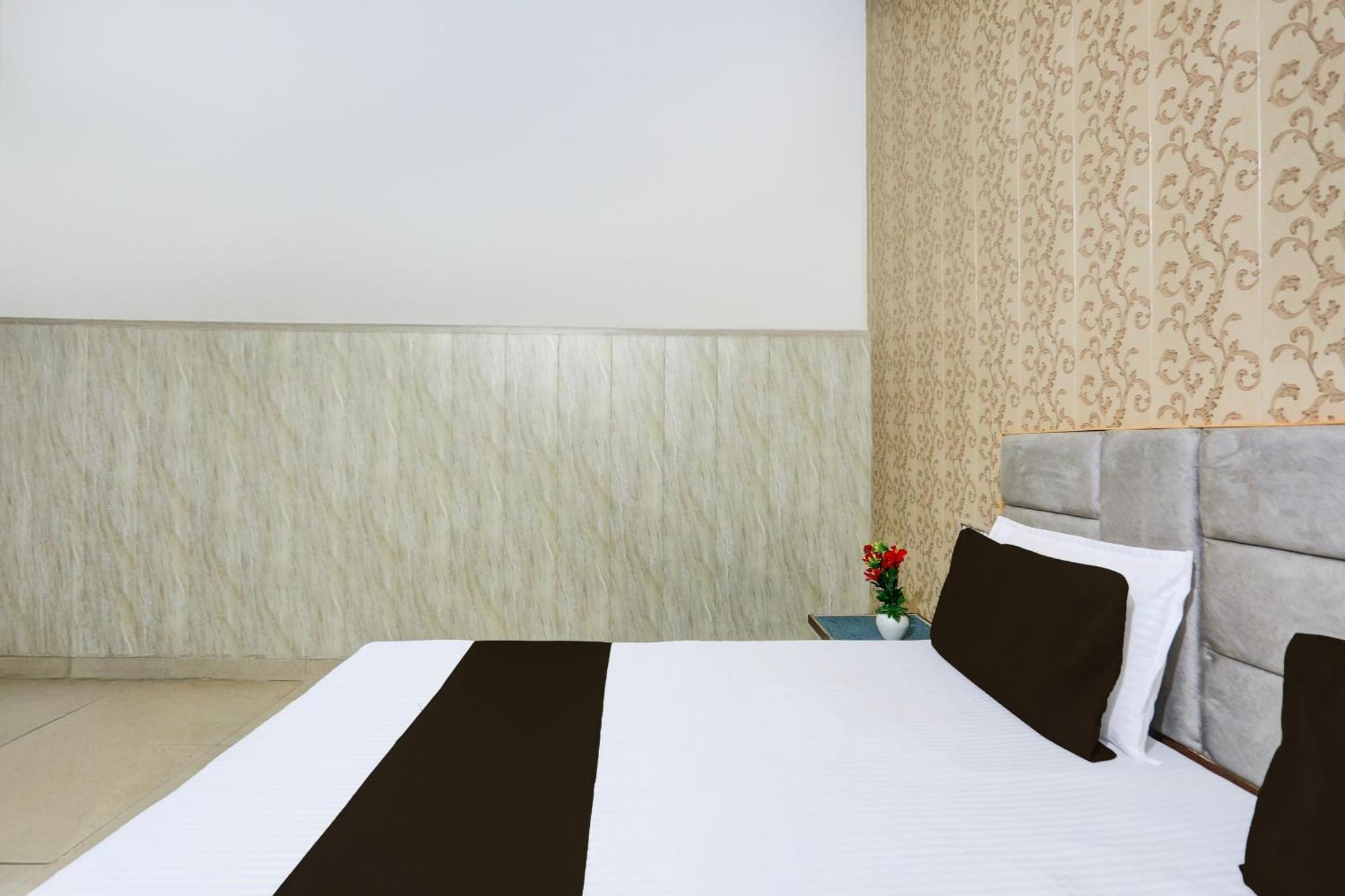 Hotel O Vk Palace Agra  Extérieur photo