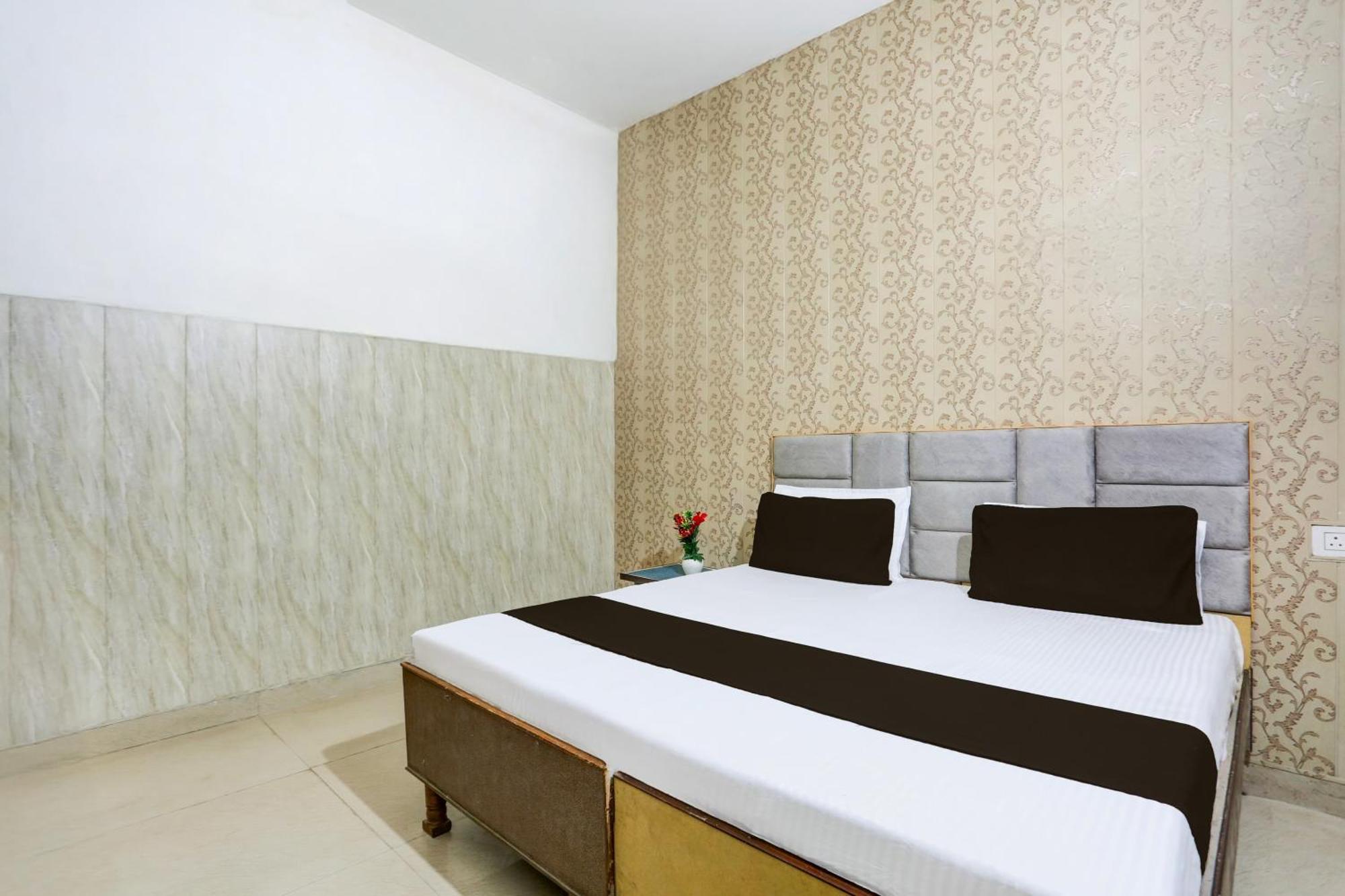 Hotel O Vk Palace Agra  Extérieur photo